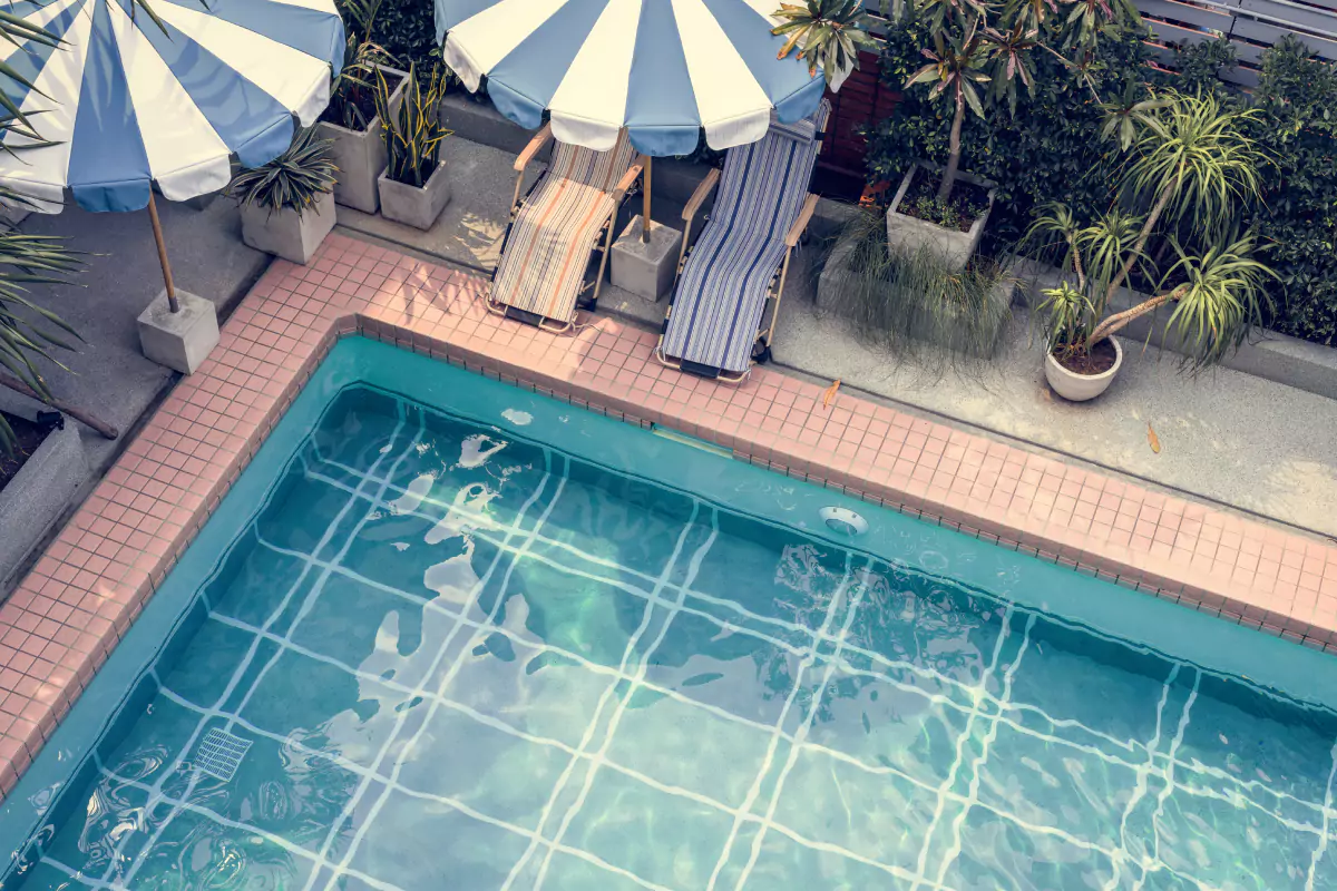 swimming-pool-2.webp